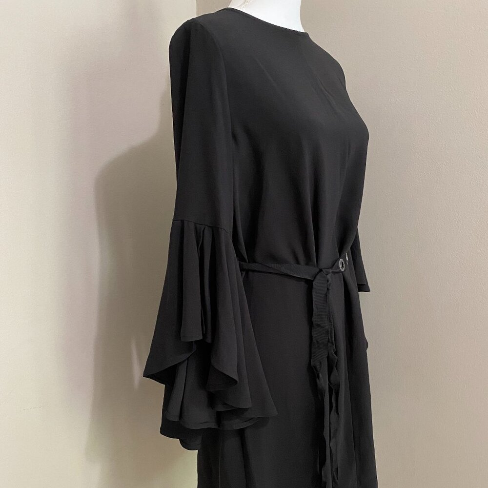 Black Belted Dress With Bell Sleeves/NWT/Large